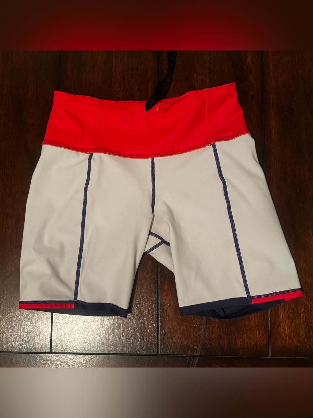 Coeur Fitted Run Shorts Medium - Picture 6 of 7